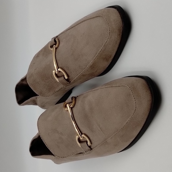 Vintage Havana mules slip on 7 faux suede gold accent loafer flats beige - Picture 1 of 9